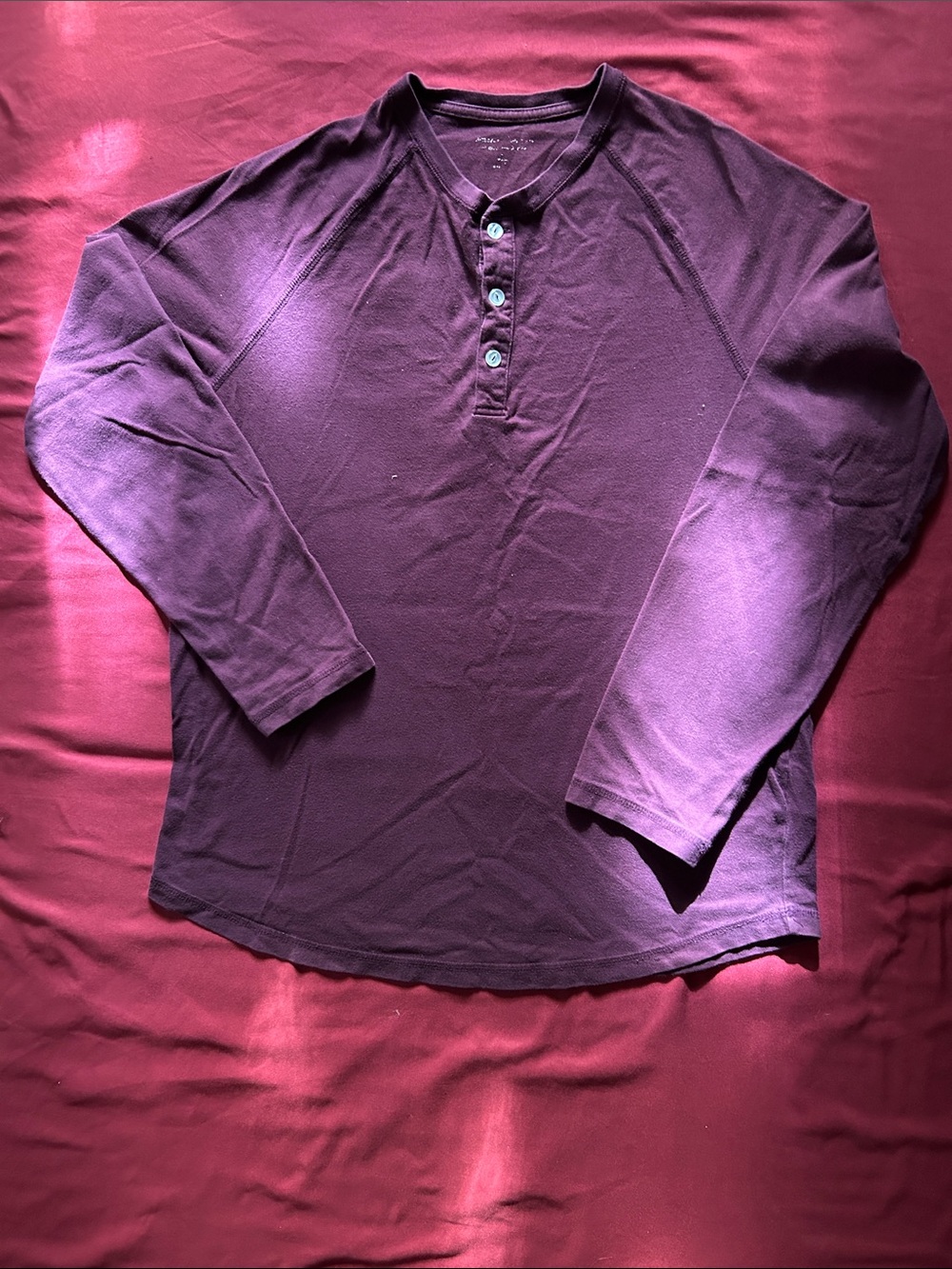 American Eagle Outfitters Men's Long-Sleeve Henley in Deep Plum